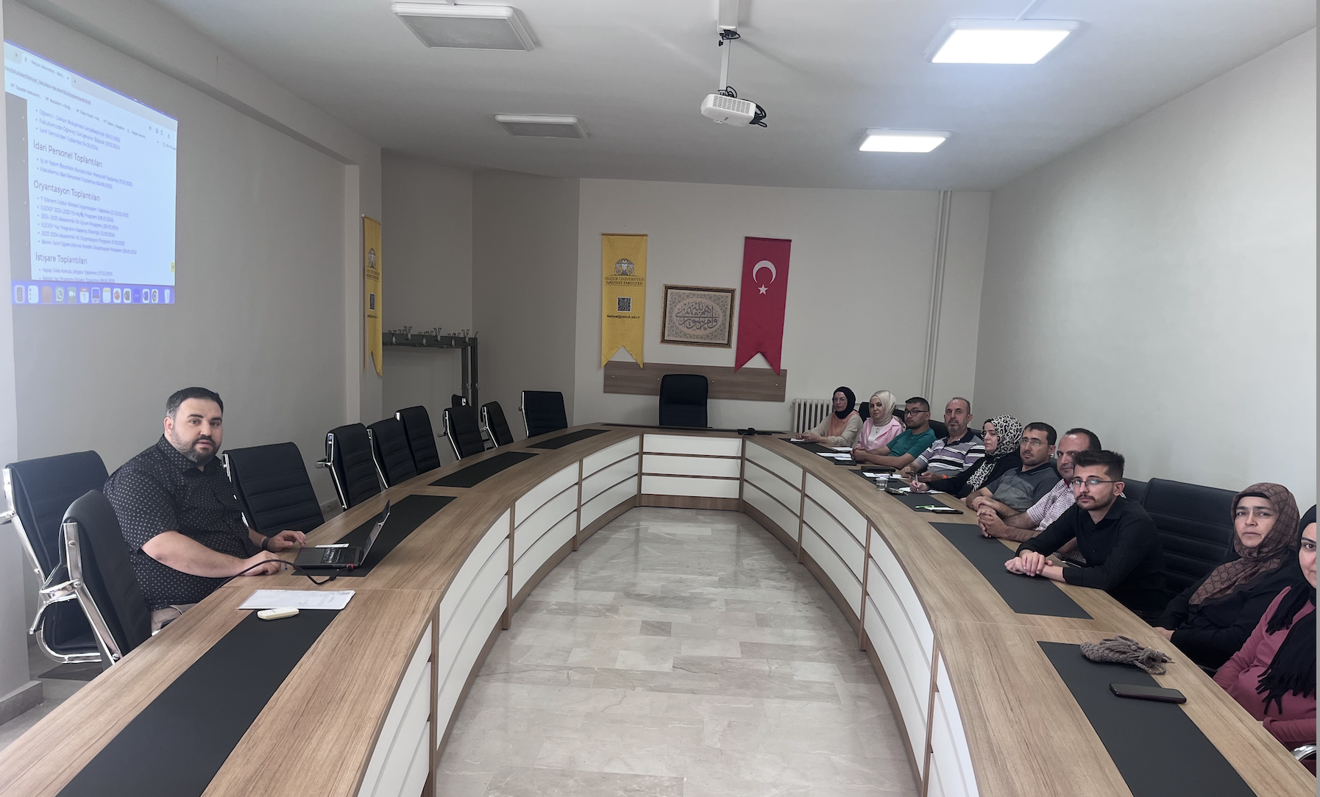 Akreditasyon Gündemli İdari Personel Toplantısı